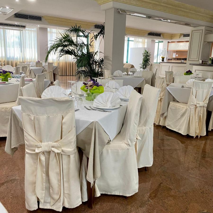 Porto Cesareo Hotel Kültér fotó